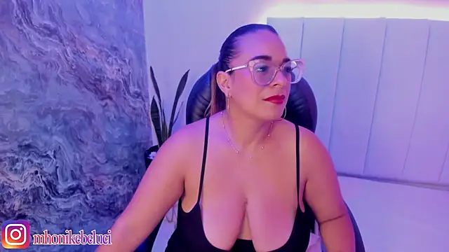 MHONIKBELUCCI online show from July 9, 11:14 am