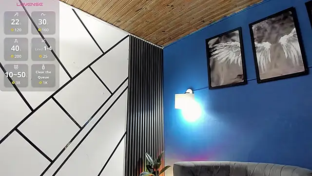 Sky Rivers online show from December 18, 4:40 am