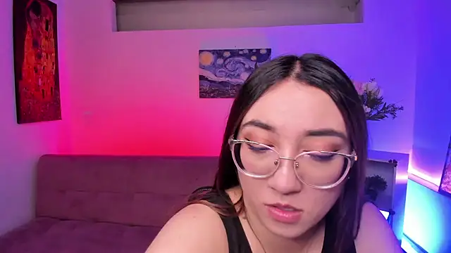 Snapshot of SwettieSammy chatting on June 2, 12:18 pm SwettieSammy online show from June 2, 12:18 pm