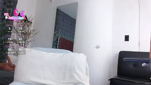 rebeca-flame online show from February 14, 10:34 am