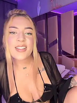 Snapshot of AlyonaWester_ chatting on February 25, 10:30 pm AlyonaWester online show from February 25, 10:30 pm