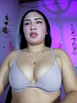 Emy cutee online show from March 28, 1:11 pm