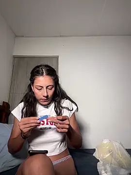 laia williamss online show from January 6, 12:25 am