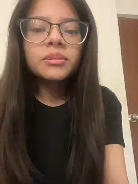 omifresita online show from June 30, 3:02 pm