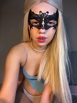 s4rah online show from February 3, 2:53 am