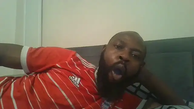 Snapshot of smartfuck777 chatting on February 2, 6:23 am smartfuck777 online show from February 2, 6:23 am