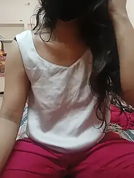 Snapshot of Rukmadi_hot chatting on July 18, 3:11 am Rukmadi hot online show from July 18, 3:11 am