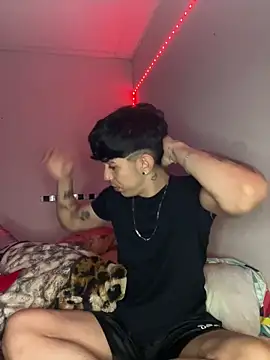 wil hot online show from November 29, 5:10 am