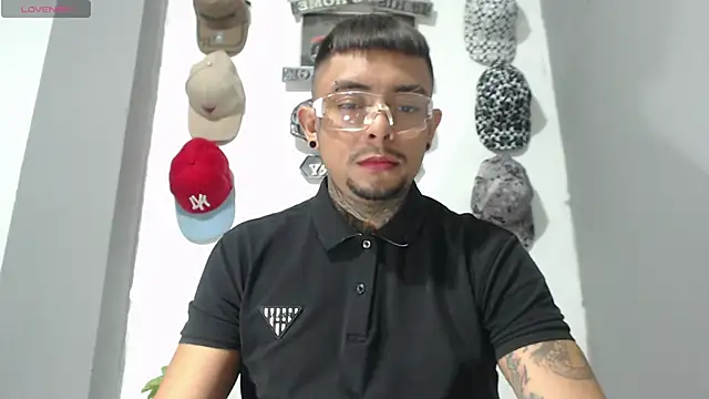 BASTIAN NICOLAS  online show from February 14, 3:58 am