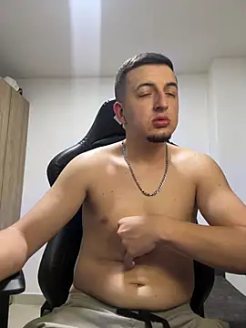 Liam jones10 online show from January 13, 5:35 am