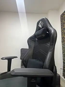 Liam jones10 online show from January 15, 5:23 am