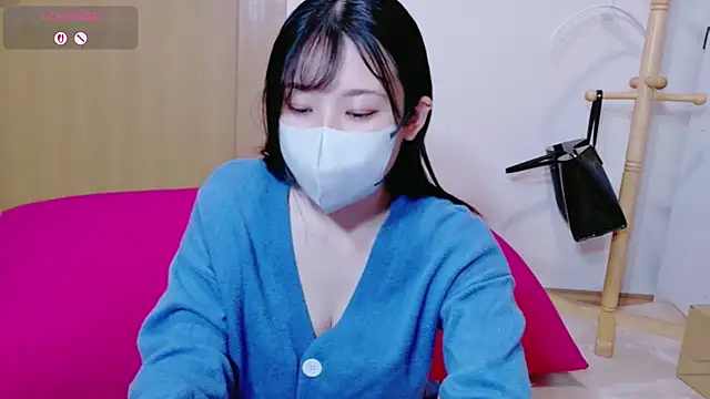 Snapshot of shiorin_3 chatting on May 8, 10:31 am shiorin 3 online show from May 8, 10:31 am