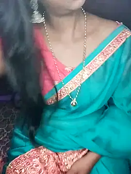 Snapshot of kannada_siri123 chatting on April 13, 6:02 pm kannada siri123 online show from April 13, 6:02 pm