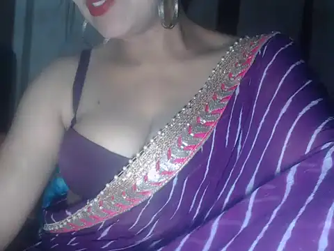Hotronita123 online show from May 31, 5:31 pm