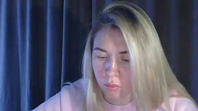 Snapshot of Nika_Diva chatting on January 12, 3:06 pm Nika Diva online show from January 12, 3:06 pm