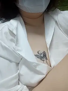 miniiceyya online show from March 23, 2:43 pm