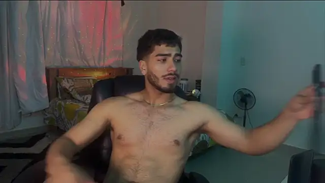 Franco banderas online show from March 31, 2:39 pm