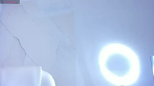 Snapshot of Cherrybombs_ chatting on February 25, 12:48 pm Cherrybombs online show from February 25, 12:48 pm