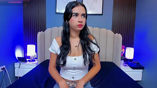 Miia cute18 online show from December 3, 11:41 am