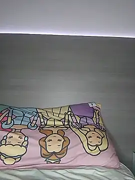 RoxieHart05 online show from February 28, 3:40 am