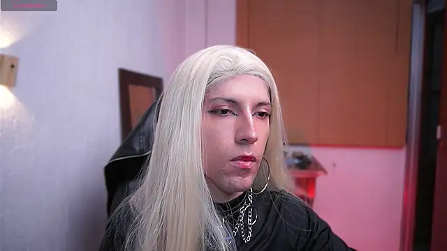 Asami y online show from February 11, 8:58 pm