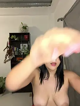 Snapshot of sarita_bibies19 chatting on February 22, 2:02 am sarita bibies19 online show from February 22, 2:02 am