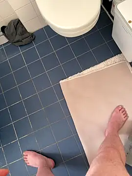 DutchMiracle26 online show from December 18, 1:39 pm