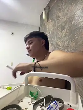 Snapshot of morningstar9814 chatting on January 8, 2:14 am morningstar9814 online show from January 8, 2:14 am