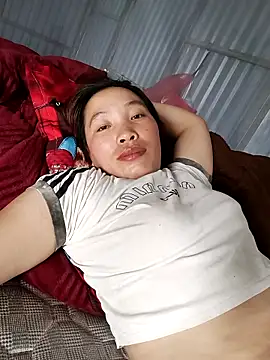 Evelyn-n online show from March 24, 5:34 am