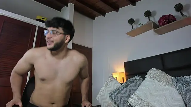 mike foxxx  online show from January 14, 1:50 pm