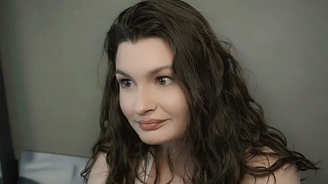 AleksaVioren online show from December 1, 7:46 am