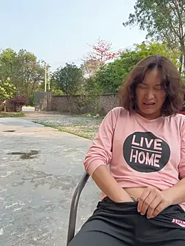 A-ZJunn online show from March 30, 8:48 am