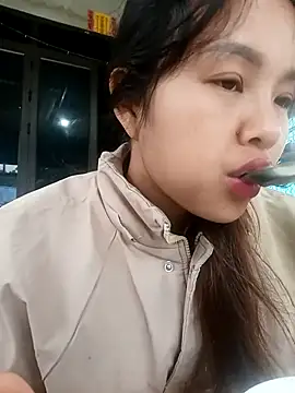 Snapshot of Pretty-haert chatting on December 16, 12:26 am Pretty-haert online show from December 16, 12:26 am