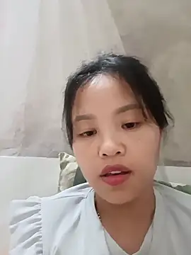 Snapshot of Pretty-haert chatting on June 12, 4:44 am Pretty-haert online show from June 12, 4:44 am