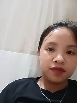Snapshot of Pretty-haert chatting on June 14, 3:25 pm Pretty-haert online show from June 14, 3:25 pm