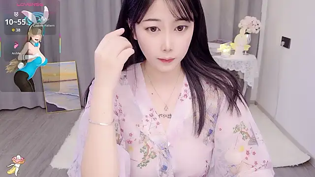 Xania xx online show from February 7, 9:07 pm