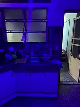 Snapshot of Petebulimia chatting on January 31, 9:46 pm Petebulimia online show from January 31, 9:46 pm