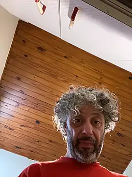 Snapshot of Petebulimia chatting on February 27, 4:07 pm Petebulimia online show from February 27, 4:07 pm