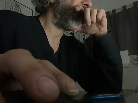 Petebulimia online show from May 28, 10:01 am