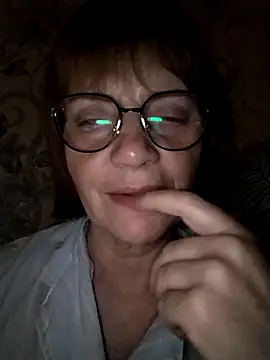 Snapshot of MichelleLove48 chatting on March 21, 11:19 pm MichelleLove48 online show from March 21, 11:19 pm