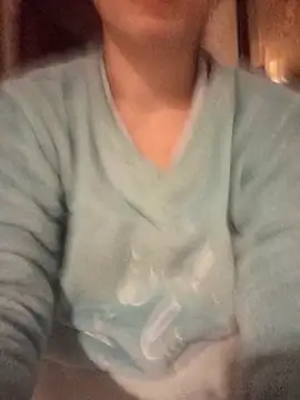 Snapshot of gatitachula93 chatting on February 1, 7:23 pm gatitachula93 online show from February 1, 7:23 pm