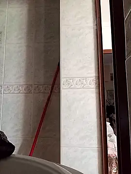 Snapshot of gatitachula93 chatting on February 21, 12:28 pm gatitachula93 online show from February 21, 12:28 pm