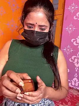 Hot-Haney77 online show from January 12, 2:22 pm