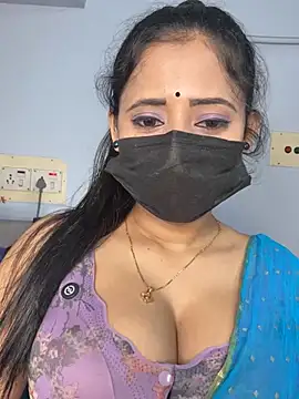 Hot-Haney77 online show from January 14, 4:40 am