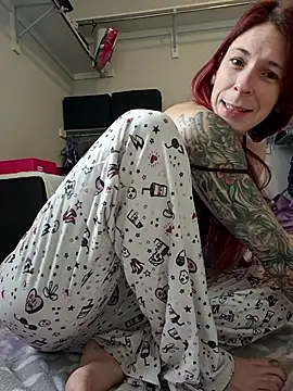 poleslut69 online show from January 18, 2:43 pm