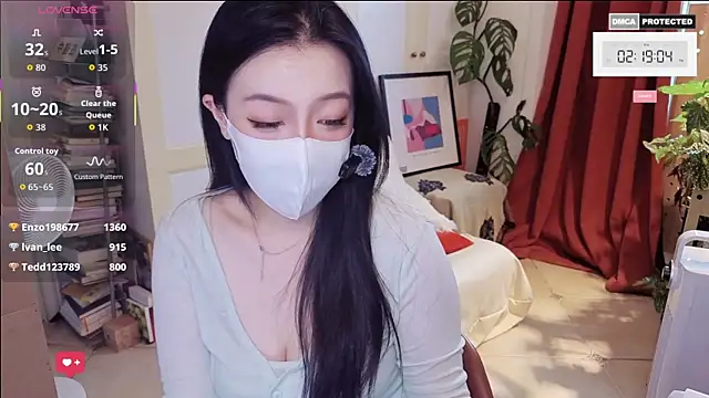 nayomi 34f online show from June 4, 6:19 am