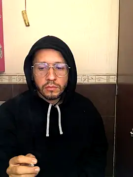 MasterVedetto online show from December 1, 9:14 am