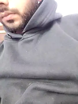 AlphaAura460 online show from December 4, 2:04 pm