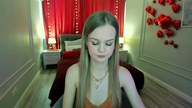 MidnighteAura online show from February 21, 11:44 am