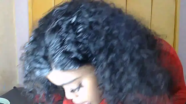 Snapshot of SexyHarleyBlack chatting on August 4, 9:28 pm SexyHarleyBlack online show from August 4, 9:28 pm